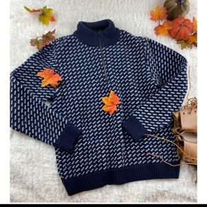 L.L  BEAN 1/4 ZIP SWEATER size S reg